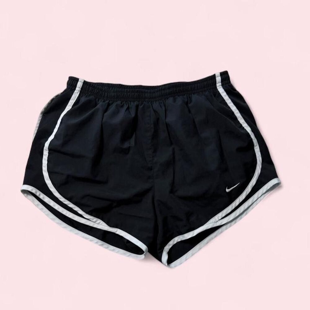 Nike Women's Black and Navy Shorts